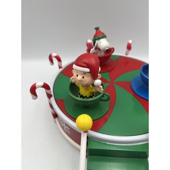 Gemmy Peanuts Gang Spinning Teacups Musical Carousel 10 Christmas - *NOT Work* - Picture 3 of 9